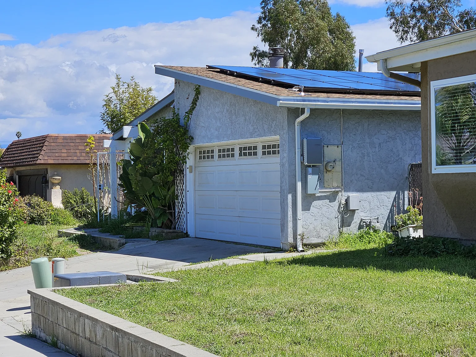 4791 Claire Dr - Photo 1